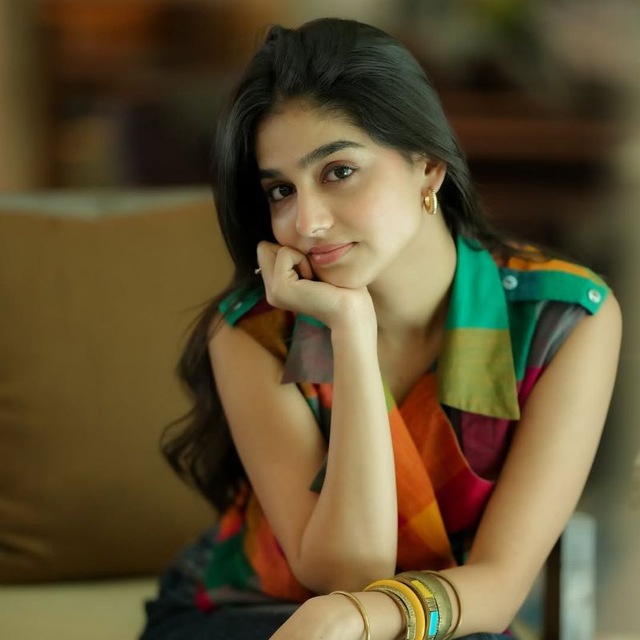 Anaswara Rajan Official